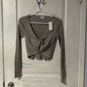 BNWT Abercrombie & Fitch Sweater
